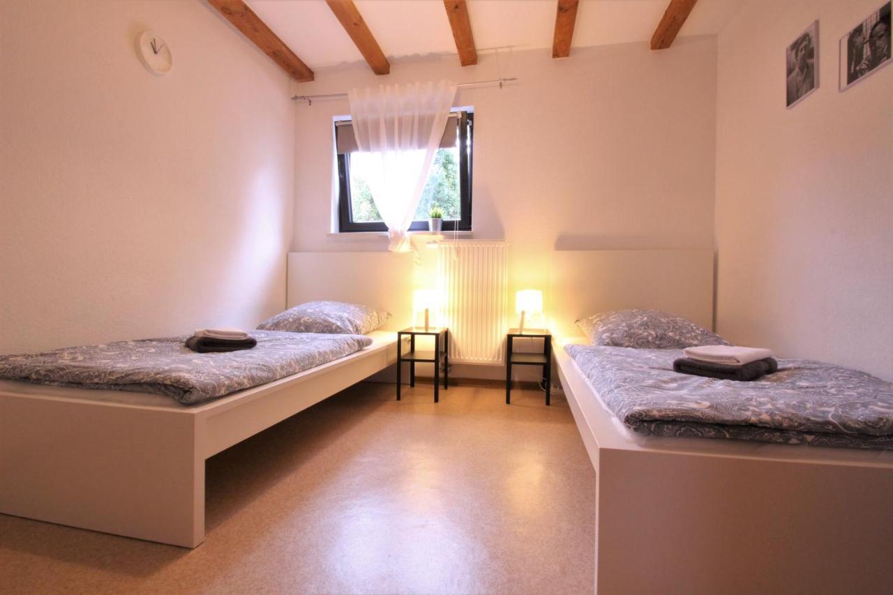 Andriss - Travel & Work - 5 Bedroom - Kitchen - Parking Kaiserslautern Esterno foto