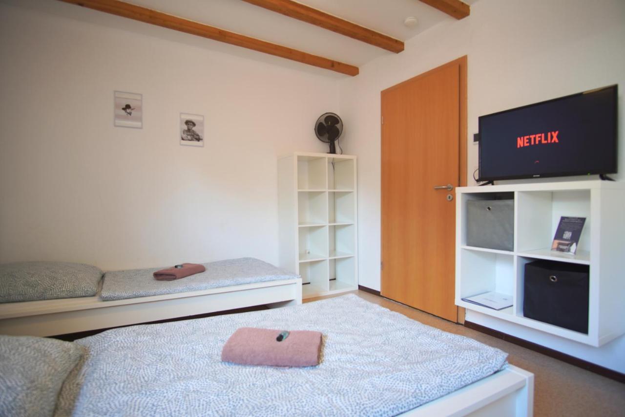 Andriss - Travel & Work - 5 Bedroom - Kitchen - Parking Kaiserslautern Esterno foto