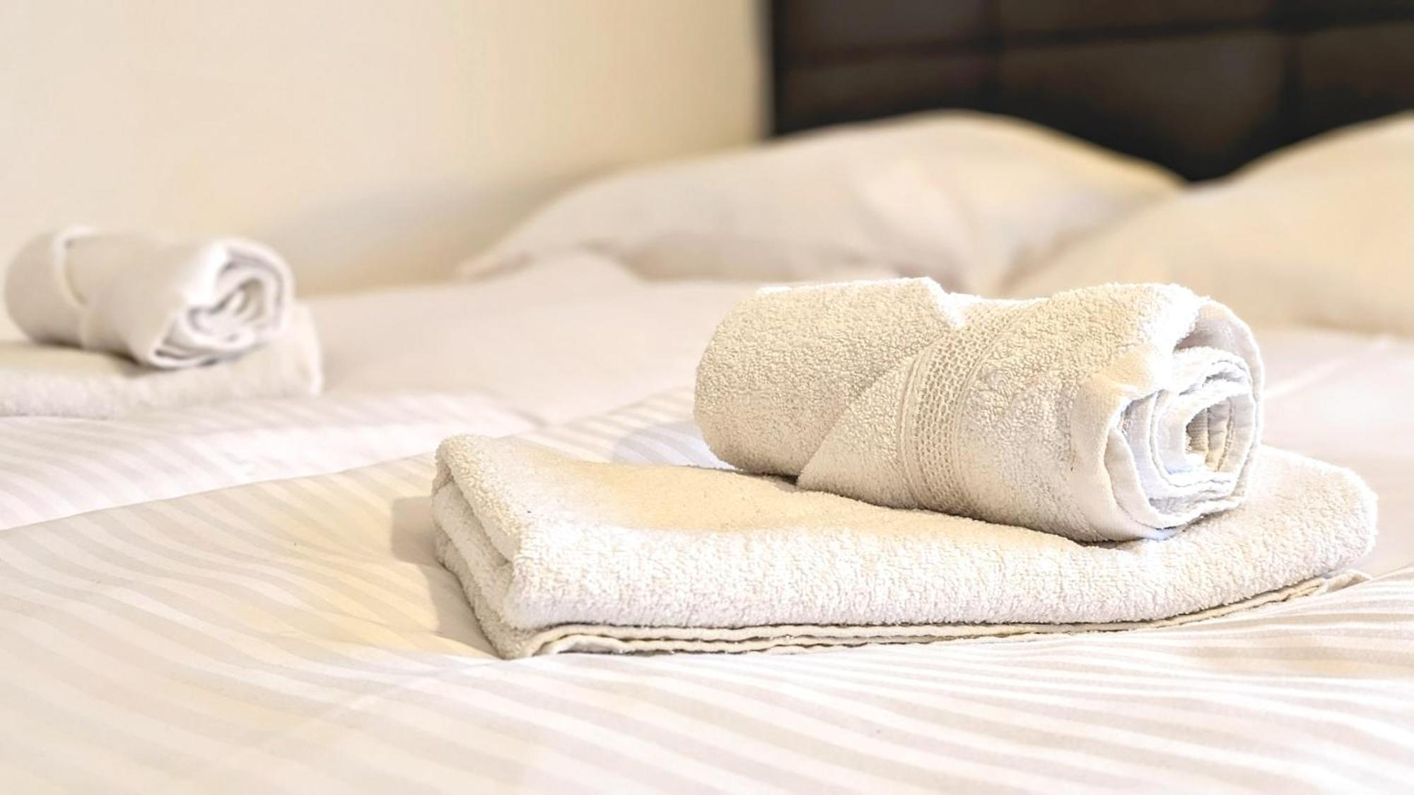 Andriss - Travel & Work - 5 Bedroom - Kitchen - Parking Kaiserslautern Esterno foto
